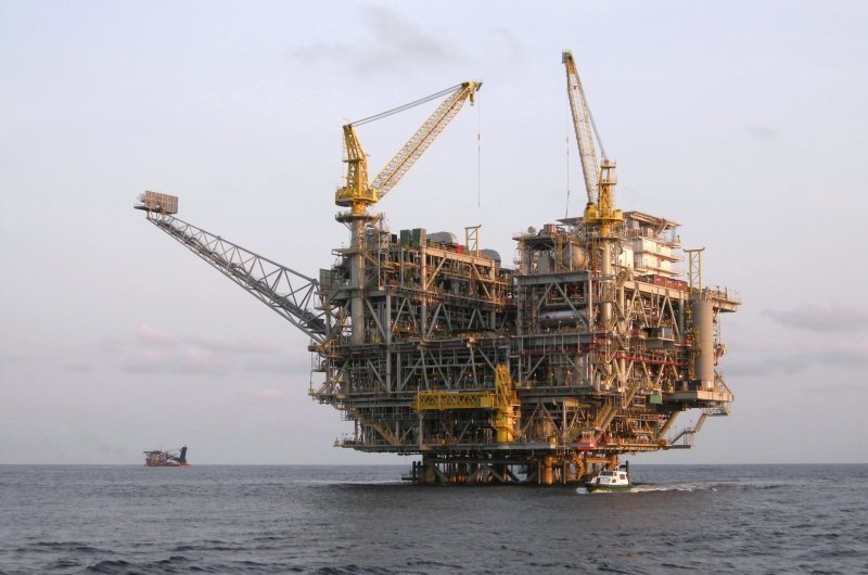 CEF_NSB_Image_3.27.25_oil-rig-angola-scaled