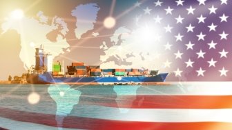 American cargo ship. Marine ship with containers. Sea export to USA. Ships for transporting goods across ocean. Sea import from USA. Transportation of American goods by ocean. USA cargo ship.