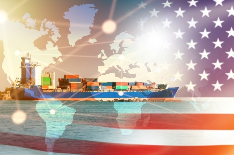 American cargo ship. Marine ship with containers. Sea export to USA. Ships for transporting goods across ocean. Sea import from USA. Transportation of American goods by ocean. USA cargo ship.